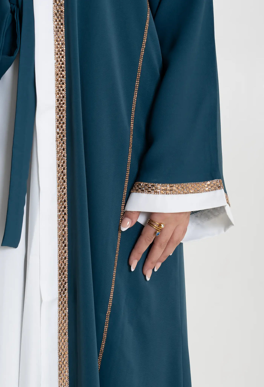 Abaya Emirate blue