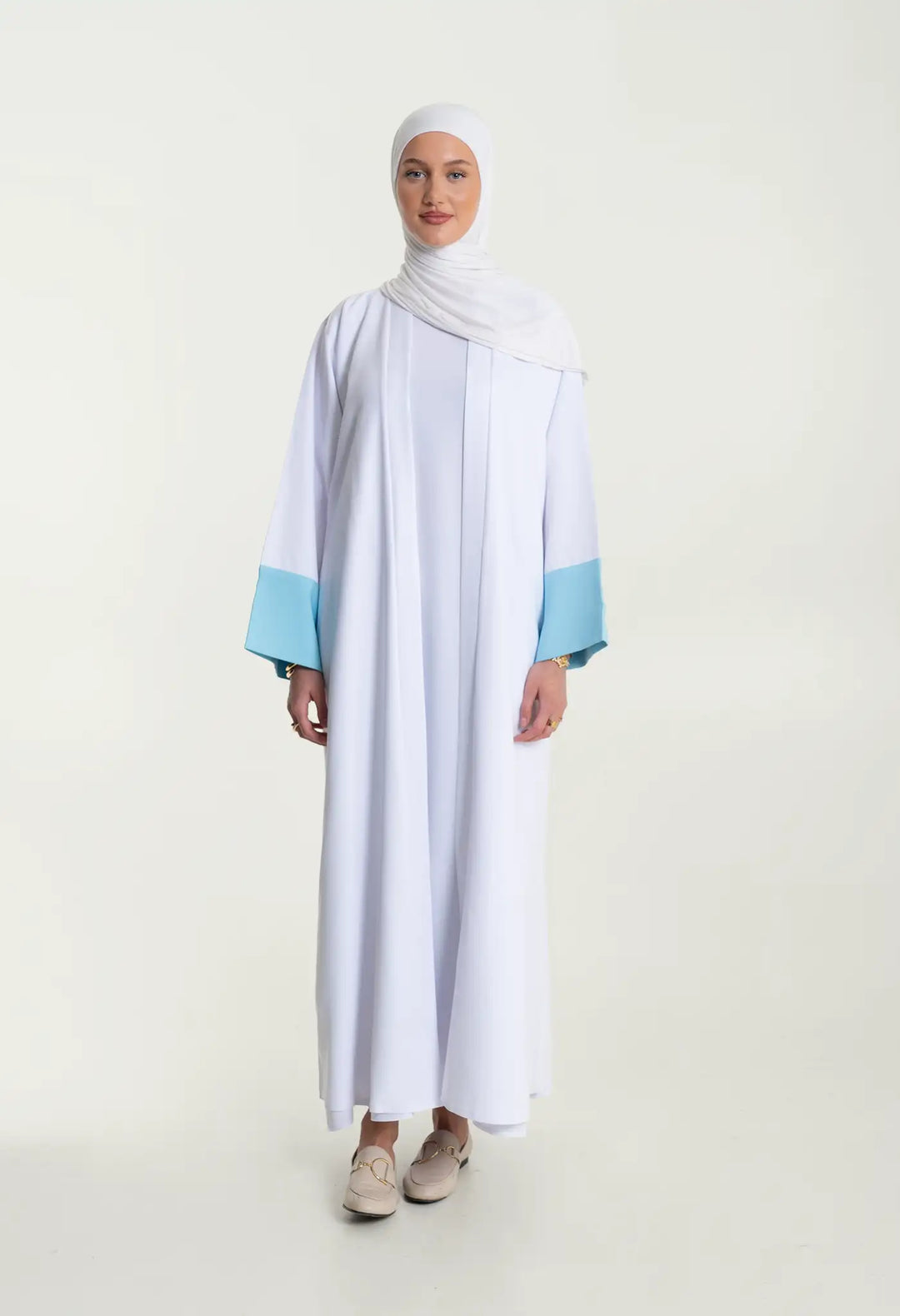 Abaya Sky white